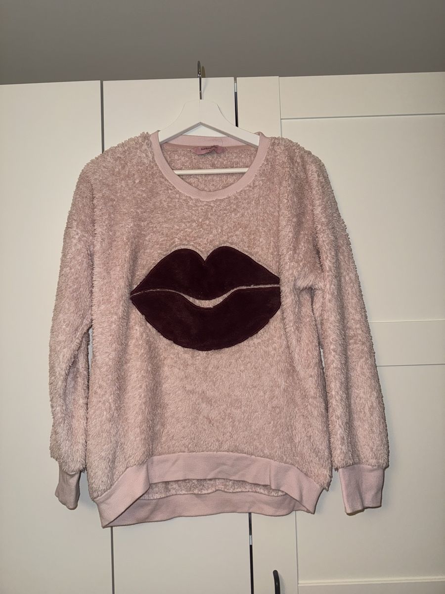 Maglioni & Felpe: Kuscheliger Flausch-Pullover Grösse S – Usato da Mörschwil venduto da Seegurke18