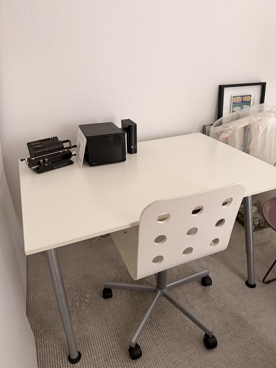Ikea Tischset: Schreibtisch weiss mit Bürostuhl – Gebraucht aus Hinterkappelen von s-marti-es 1