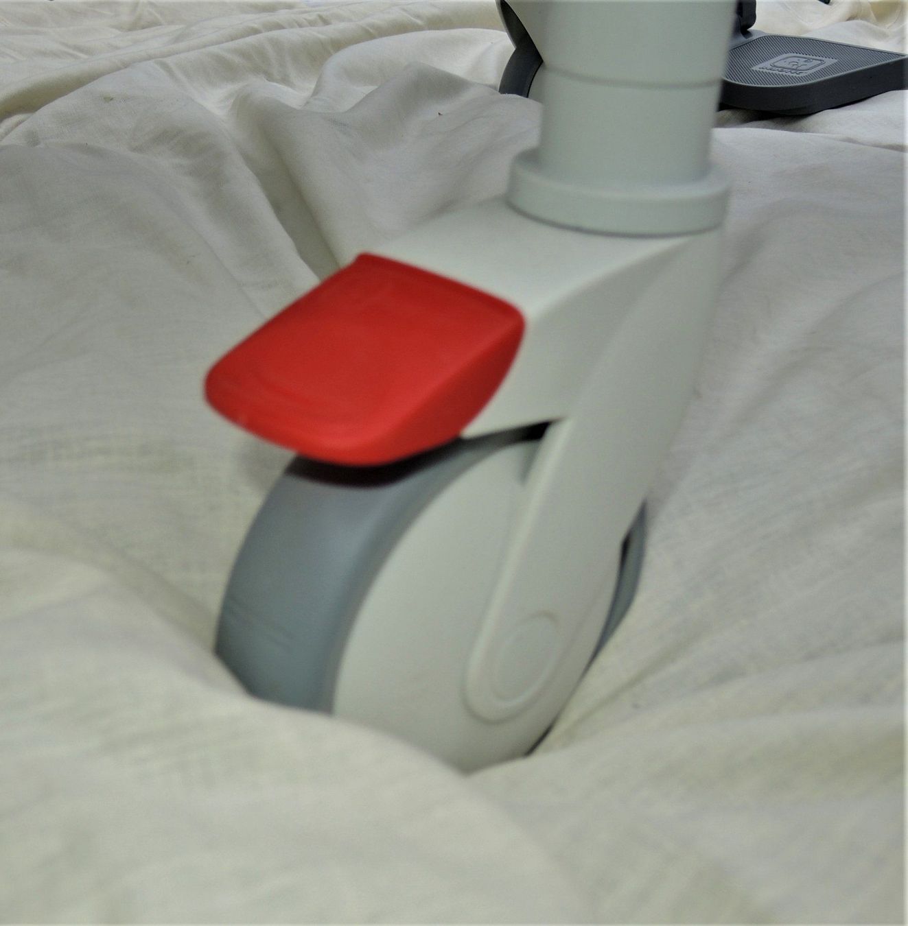 Attrezzature mediche: Dusch- und Toilettenrollstuhl – Nuovo (secondo la descrizione) da Niederried b. Kallnach venduto da hanatim 4