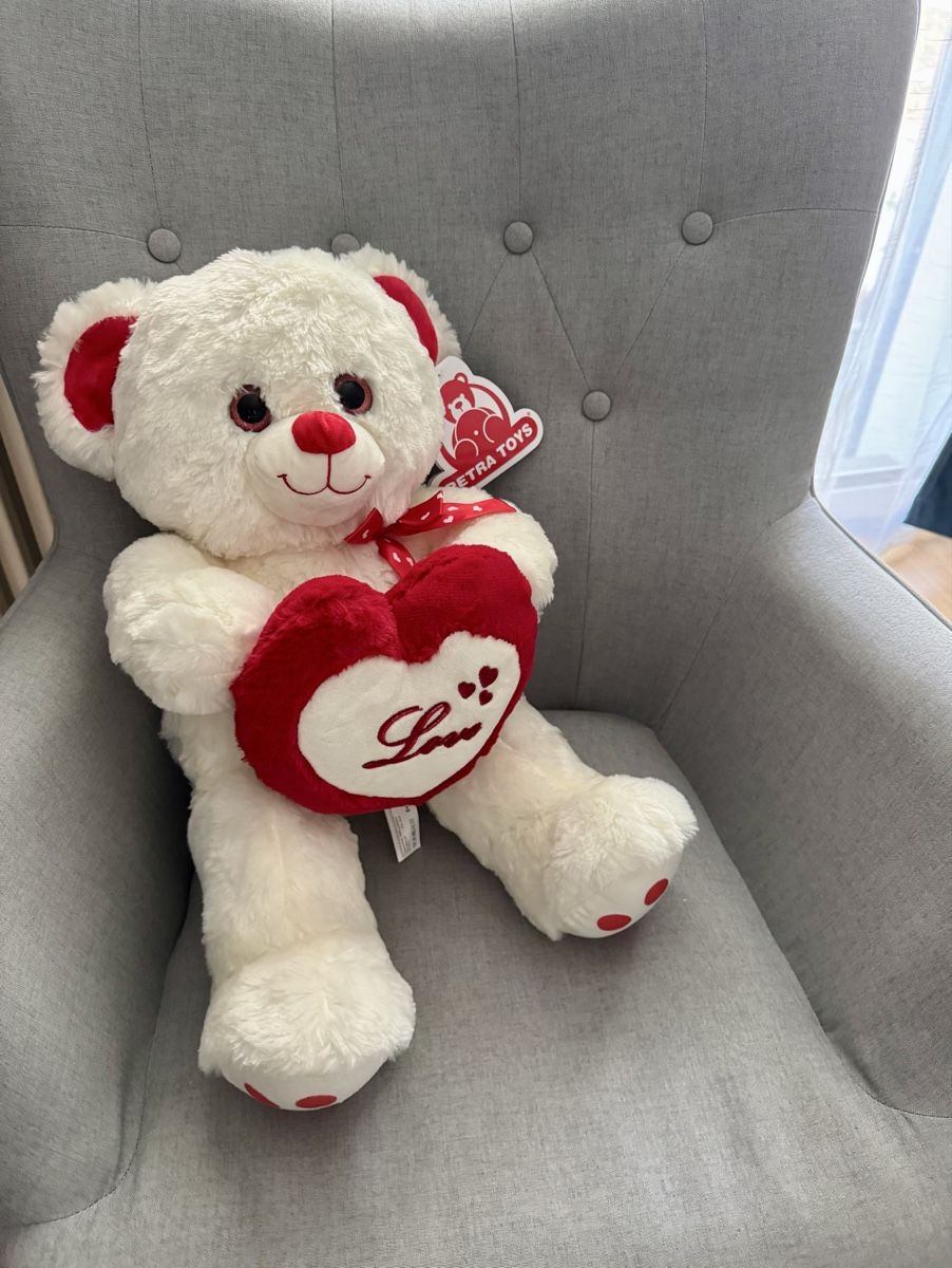 Spielzeuge: Neuer Teddybär mit Herz – Neu (gemäss Beschreibung) aus Thalwil von mar_pvv8