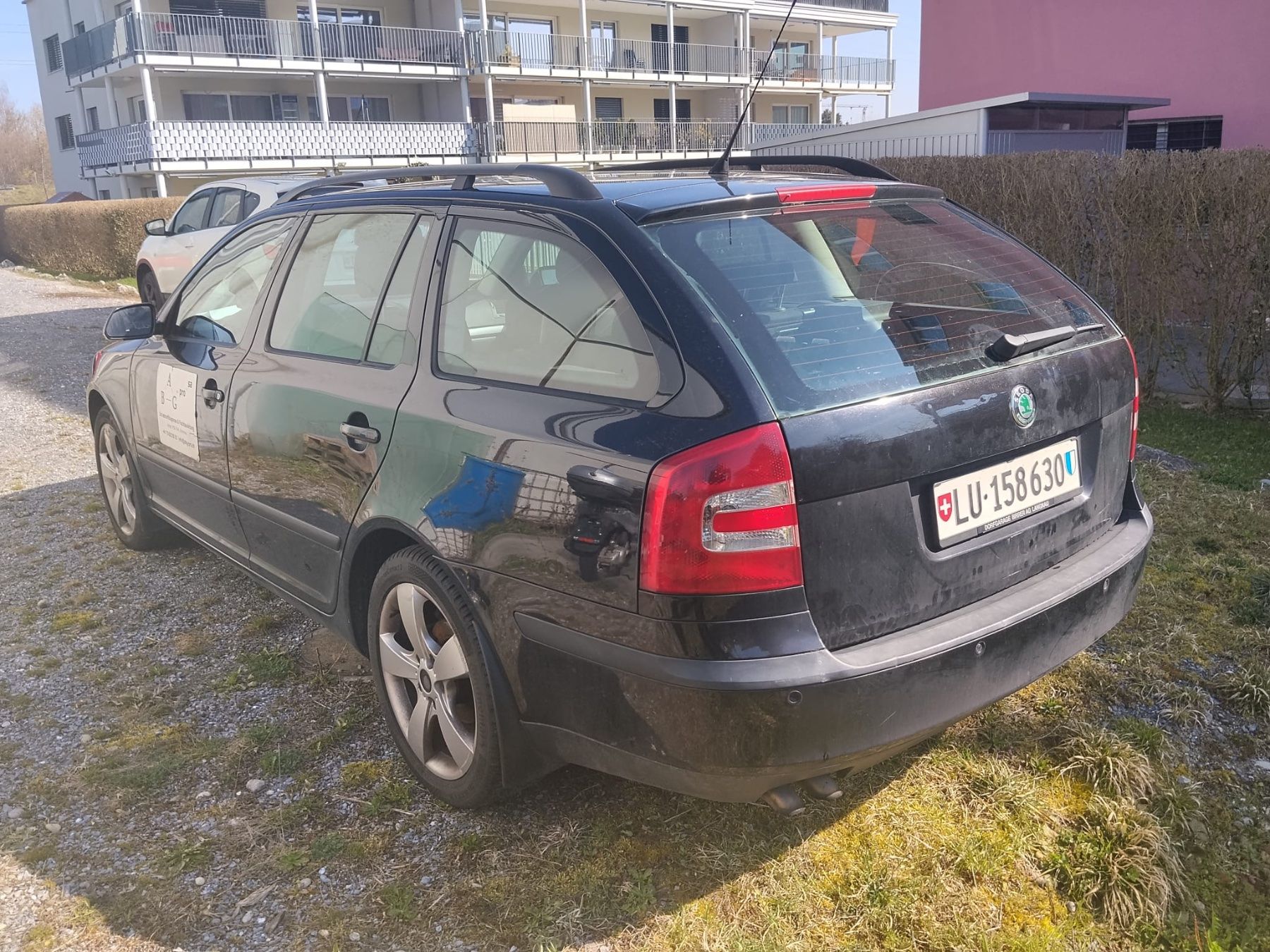 Skoda Automobili: Skoda Octavia 2.0D – Usato da Wil SG venduto da Riza_ 1