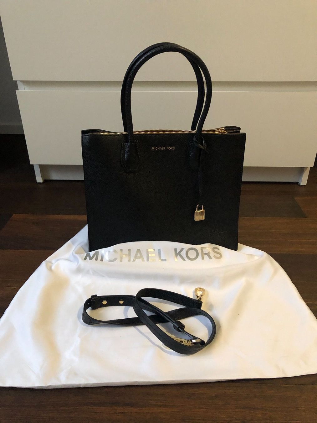 Michael Kors Borse da donna: Michael Kors - Lederhandtasche Mercer – Nuovo (secondo la descrizione) da Gisikon venduto da reena.2231 1