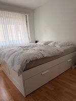 Bett mit Matratze & Stauraum