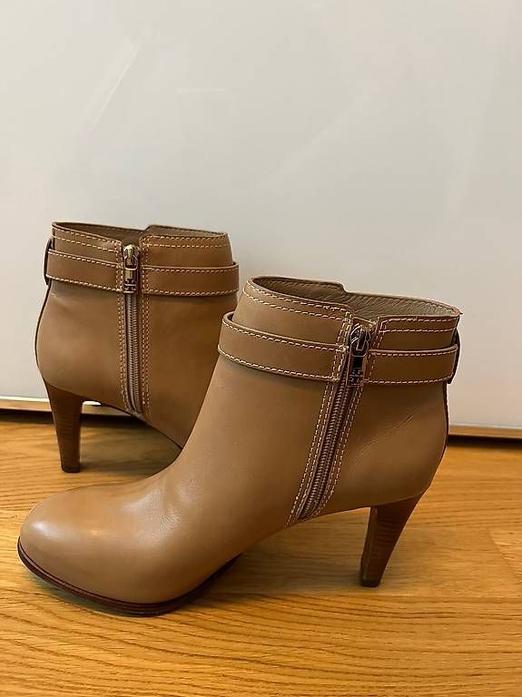 Tory Burch Scarpe da donna: Tory Burch Stiefeletten Grösse 41 / 10M – Usato da Baar venduto da Branka3 1