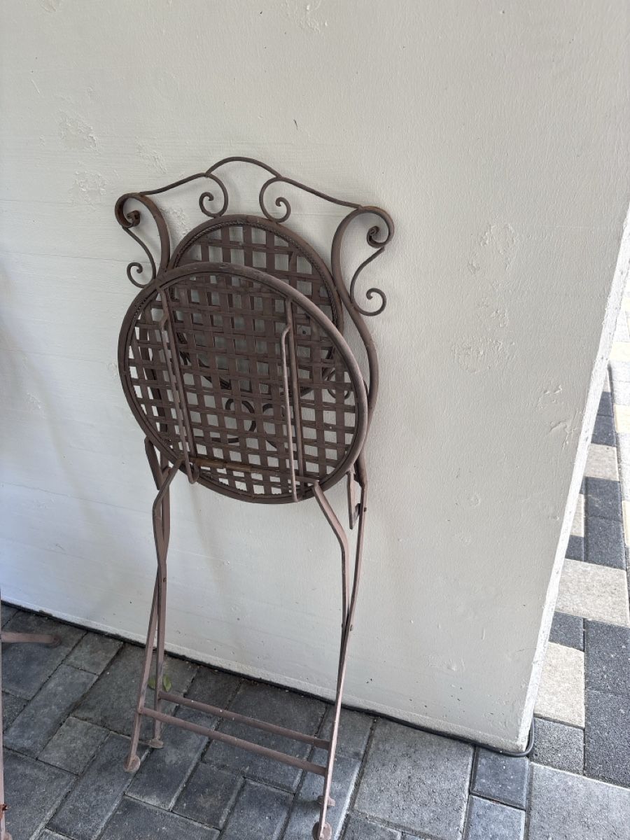 Stühle: 2x Metal Stühle – Gebraucht aus Wiesendangen von Powersandra03 2