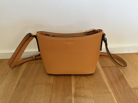 Handtasche