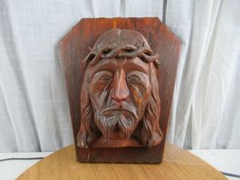 Massives Holz-Relief „Jesus mit Dornenkrone“ – Handarbeit