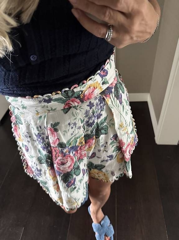 Zimmermann Pantaloni: Zimmermann Shorts – Usato da Wädenswil venduto da Cocomagi 4