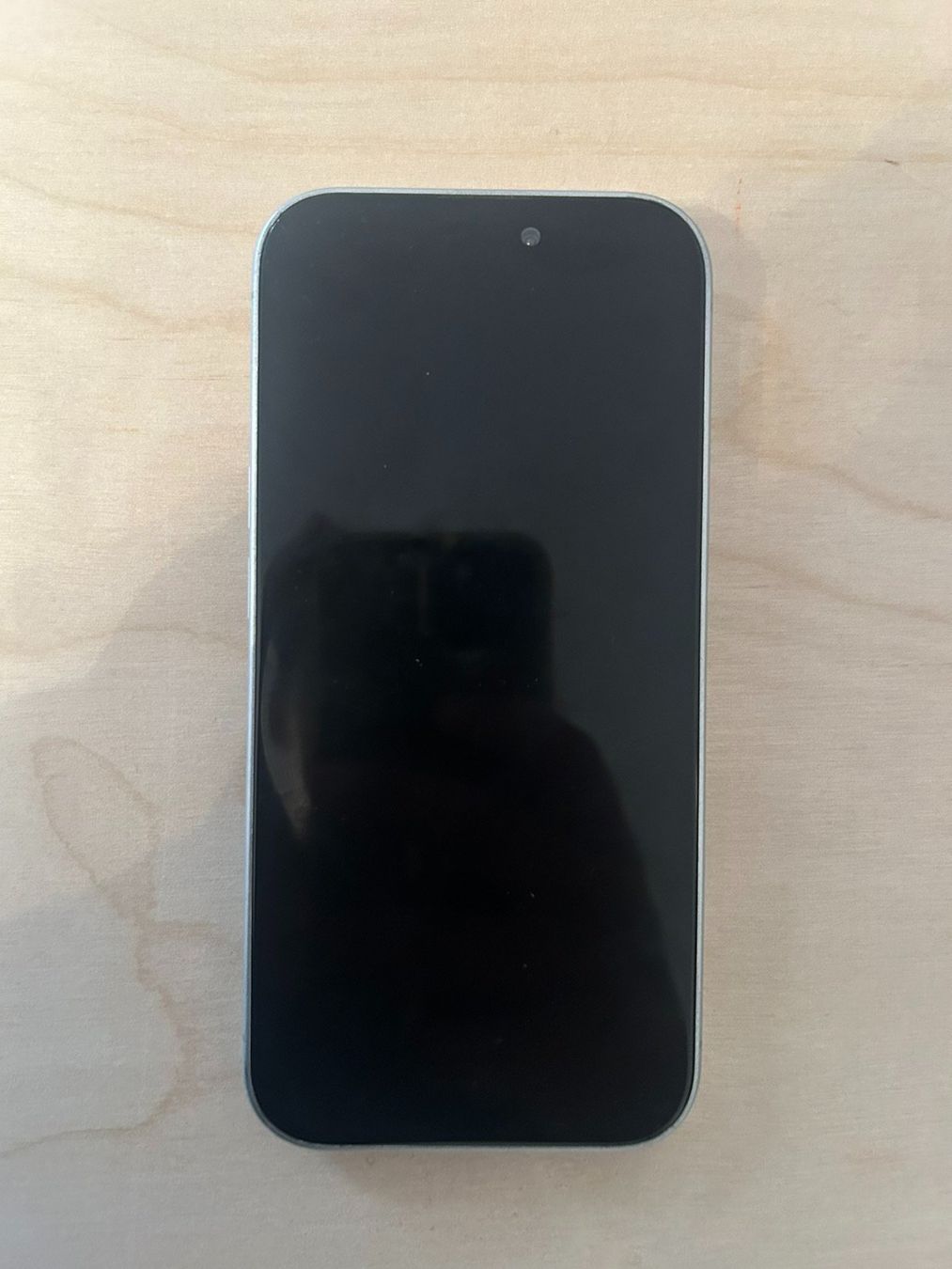 Apple Telefoni cellulari / Smartphones: iphone 17 pro – Usato da Bern venduto da age_hfq7 1