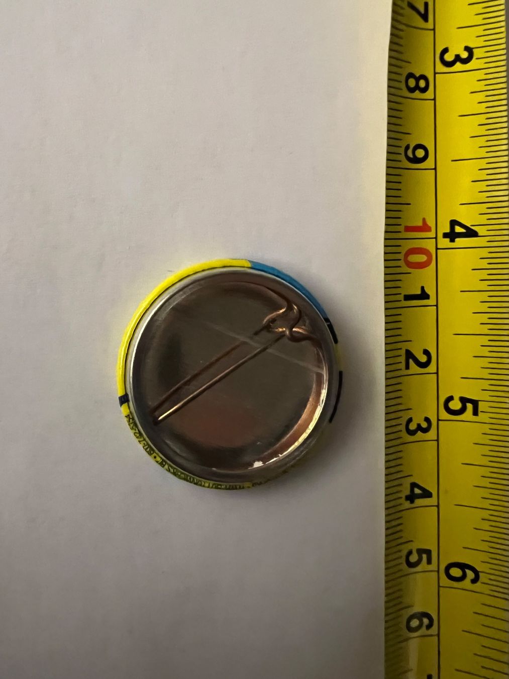 Broschen & Nadeln: Button «REEF» – Gebraucht aus Zürich von rigani 2