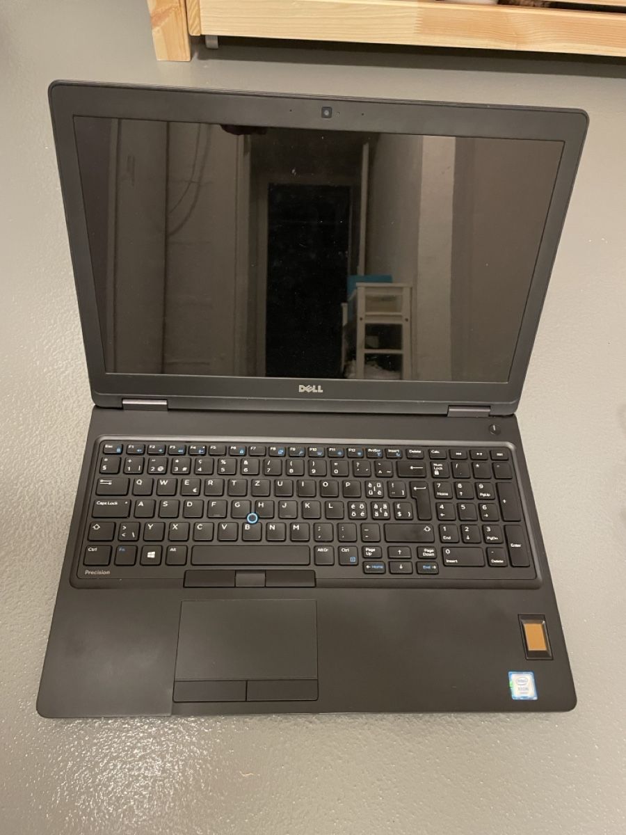 Dell Portables: Ordinateur portable Dell Precision 3520 Intel Xeon – D'occasion à La Tour-de-Peilz par flo_m27g 1