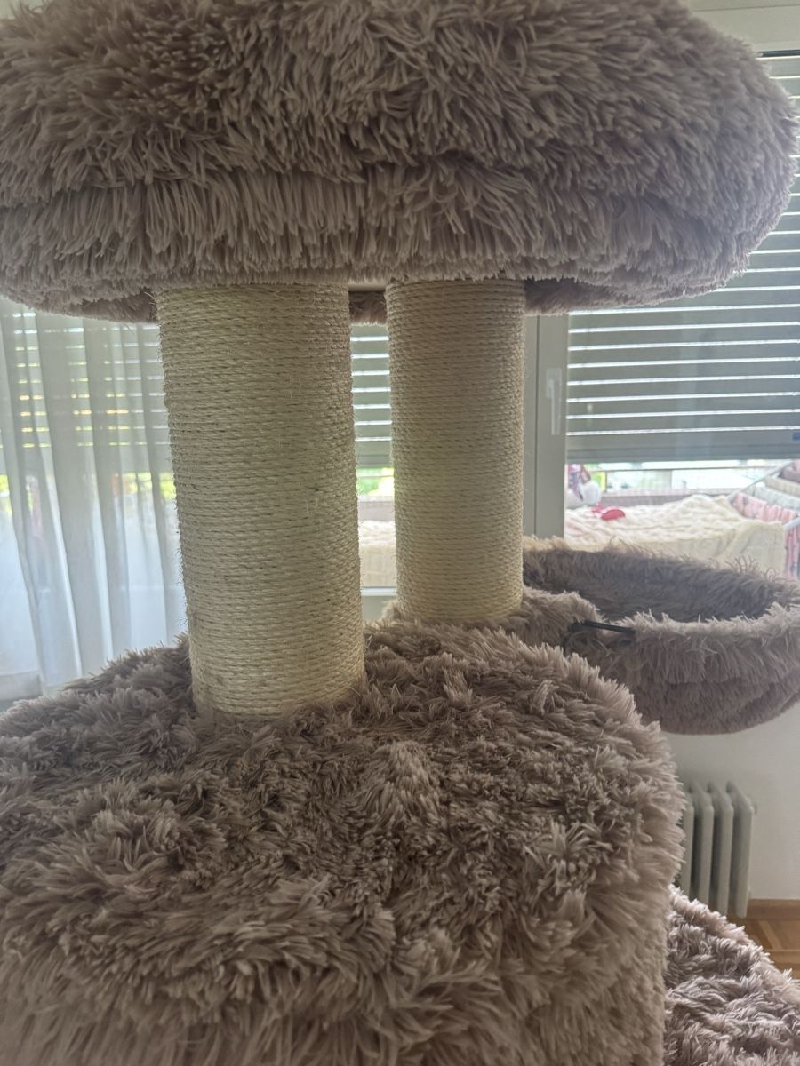 Arbres à chats: Kratzbaum Rosa Beige – D'occasion à Frenkendorf par lop_sq9f 4