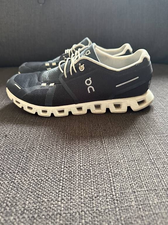 Scarpe da uomo: Basket On 42 – Usato da Poliez-le-Grand venduto da popob63