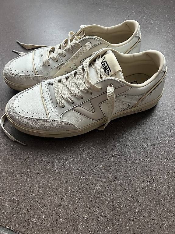 Scarpe da uomo: Vans Lowland Leder Cream/Beige – Usato da Frauenfeld venduto da sergeant_pepper