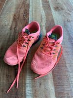 Sportschuhe