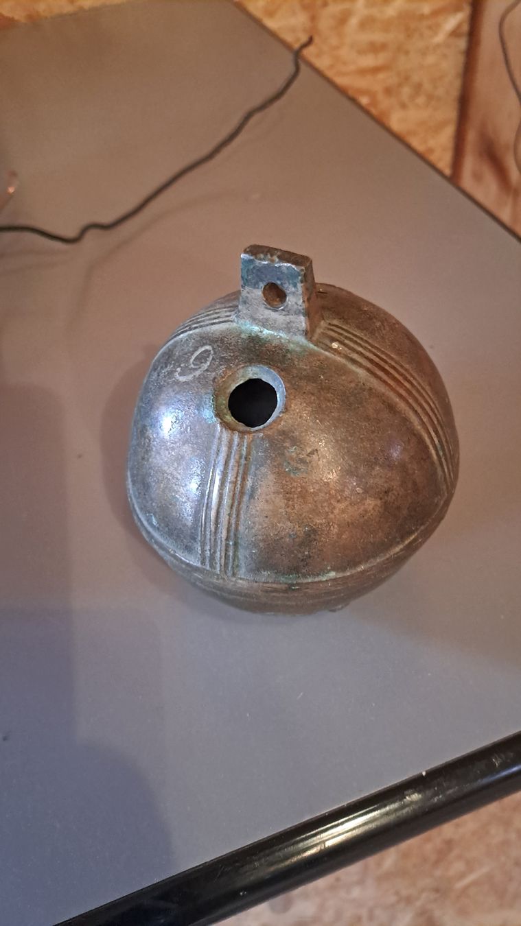 Tutte le decorazioni: Grelot no 9 – Usato da La Roche FR venduto da zebulon1966 1