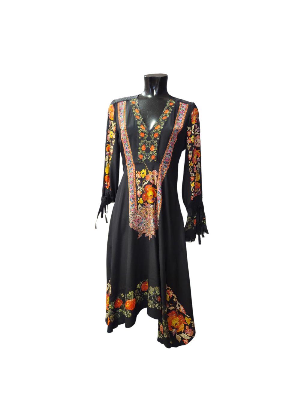 Etro Vestiti: Wtro Seiden Kleid – Usato da Zürich venduto da Bubi83
