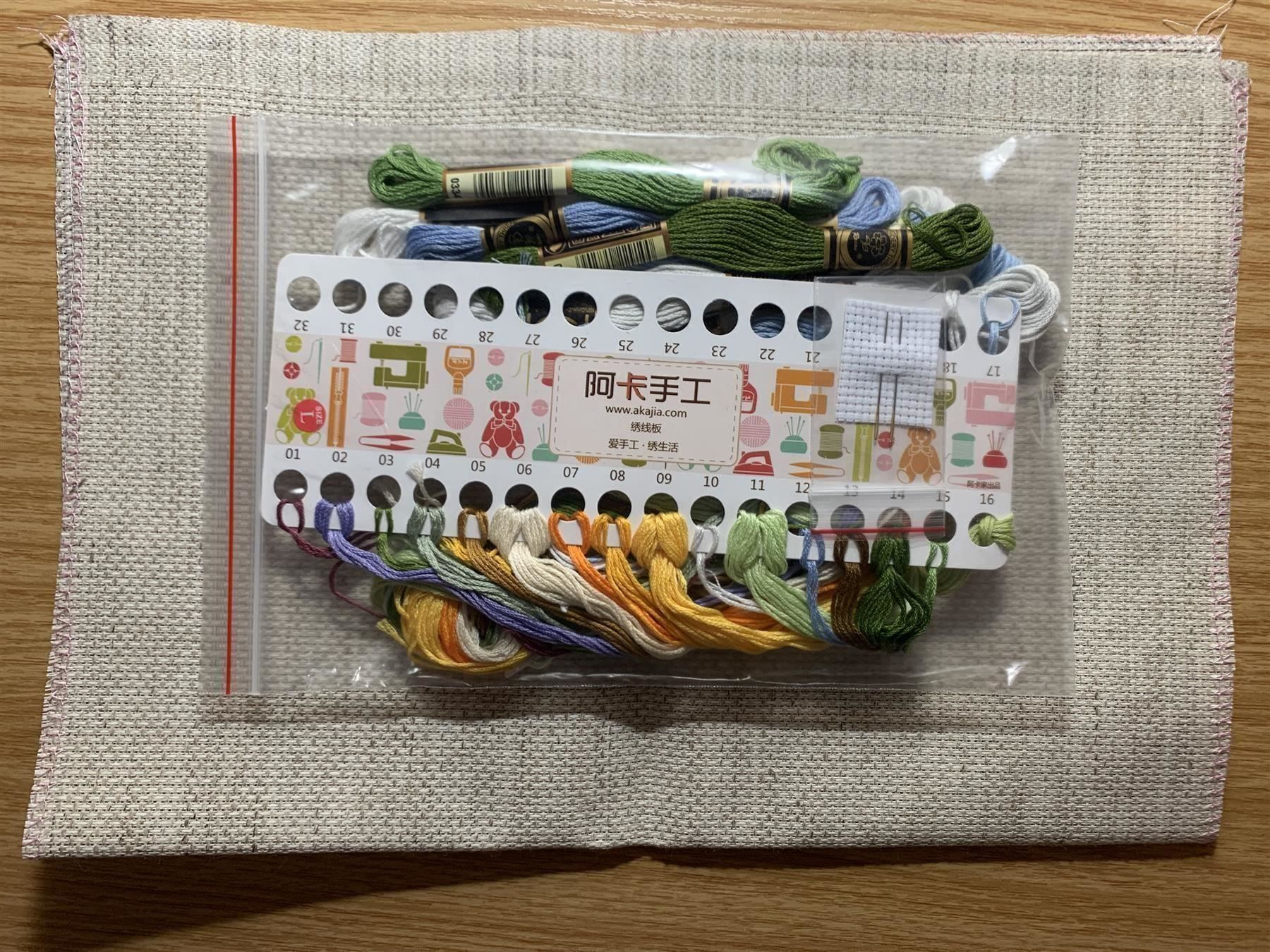 Kit bricolage: Kreuzstich/Cross Stich Blumenwiese – Nuovo e nell'imballaggio originale da Rikon im Tösstal venduto da Alpenmutz 2