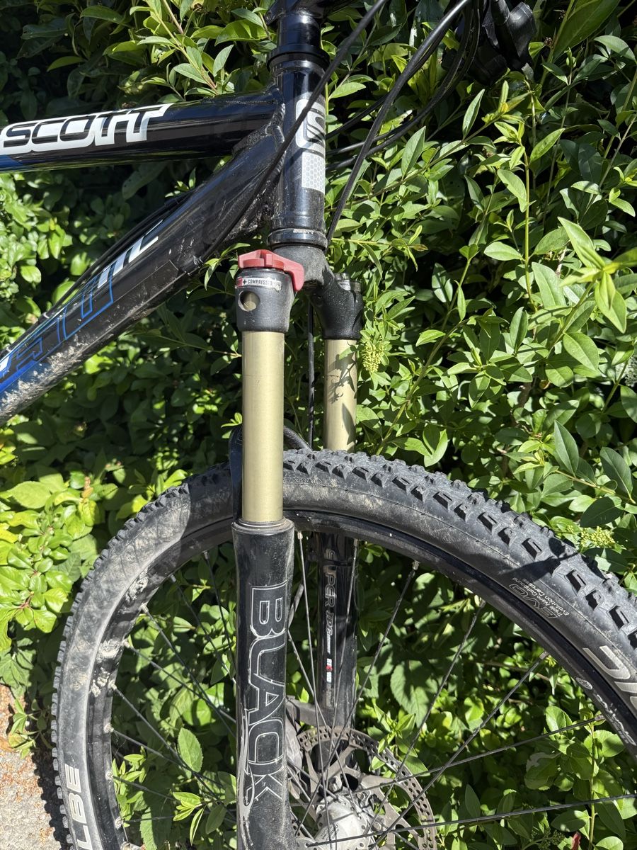 Scott Biciclette: Scott Genius MC marathon M blau/schwarz – Usato da Wiesendangen venduto da lurobas 7