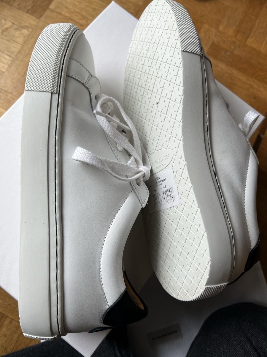 Scarpe da donna: New White Sneakers By Malene Birger Gr. 36 – Nuovo e nell'imballaggio originale da Zürich venduto da dor_9l9g 5
