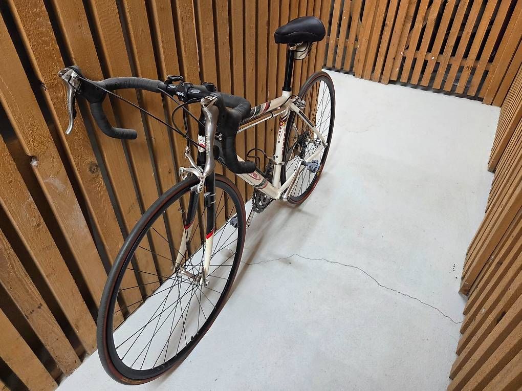 Biciclette: Vélo de route Cilo – Usato da Epalinges venduto da Coronetpeak 1