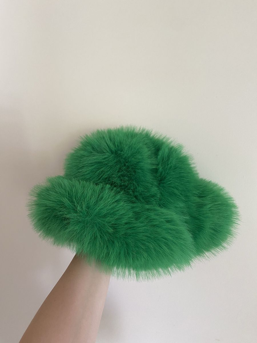 H&M Copricapi, berretti & cappellini: Green Fur Hat H&M – Usato da Wallisellen venduto da eli_v7dn