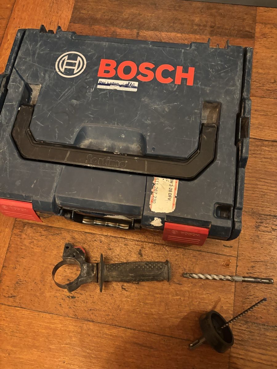 Bosch Trapani: Bosch Bohrhammer mit Zubehör – Usato da Zürich venduto da papaplatte 4