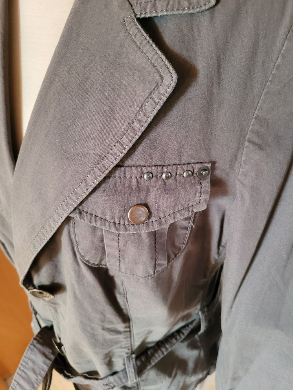 Navyboot Giacche: Navyboot Jeans Jacke, Gr. 40 khaki – Usato da Auslikon venduto da hera8331 1