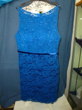 LAWTINEL GR 5 COCKTAIL KLEID BRUSTBEREICH VERSTÄRKT SPITZE