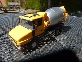 Scania T420 Hauber, Betonmischer