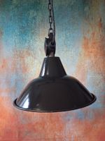 Restaurierte Emaille Industrie Lampe