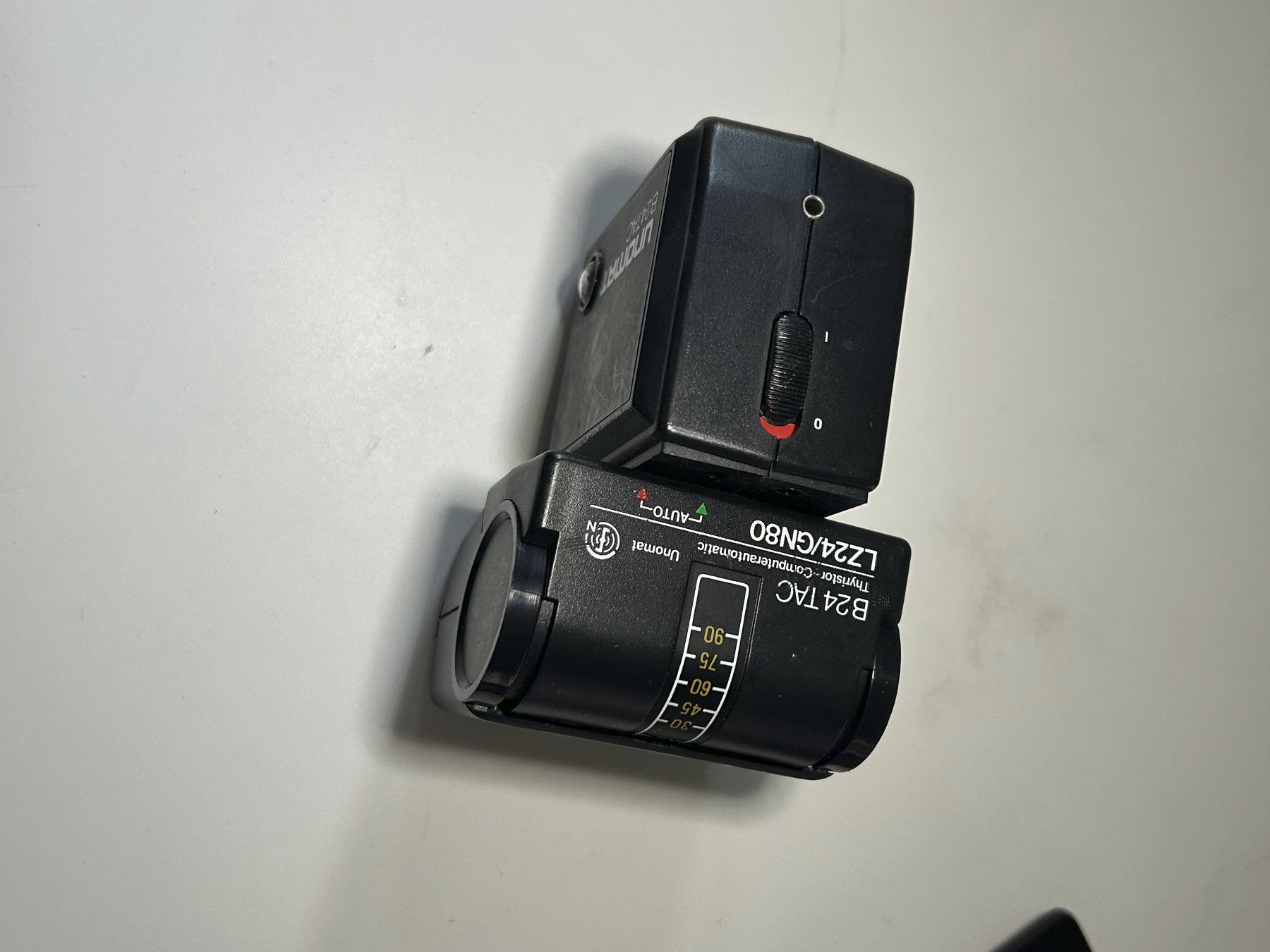 Flashs: Camera flash UNOMAT B24 TAC – D'occasion à Zürich par giovi321 4