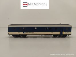 Roco 44981 Gepäckwagen der Bern-Neuenburgbahn DC mit EVP H0