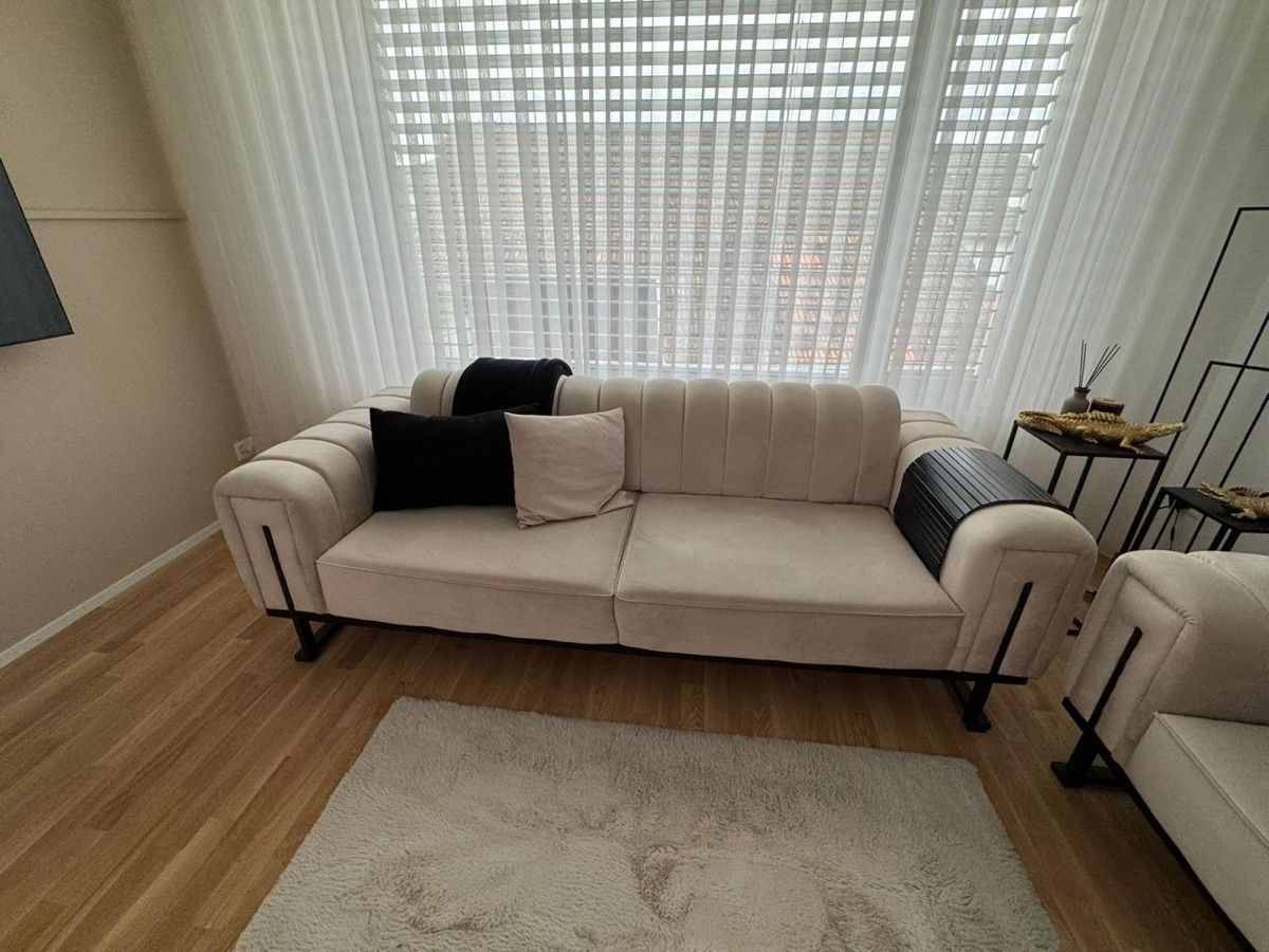 Divani: Moderne & elegante Sofagarnitur in Beige – 3+2+1+1 – Usato da Affoltern am Albis venduto da den_zw88 2