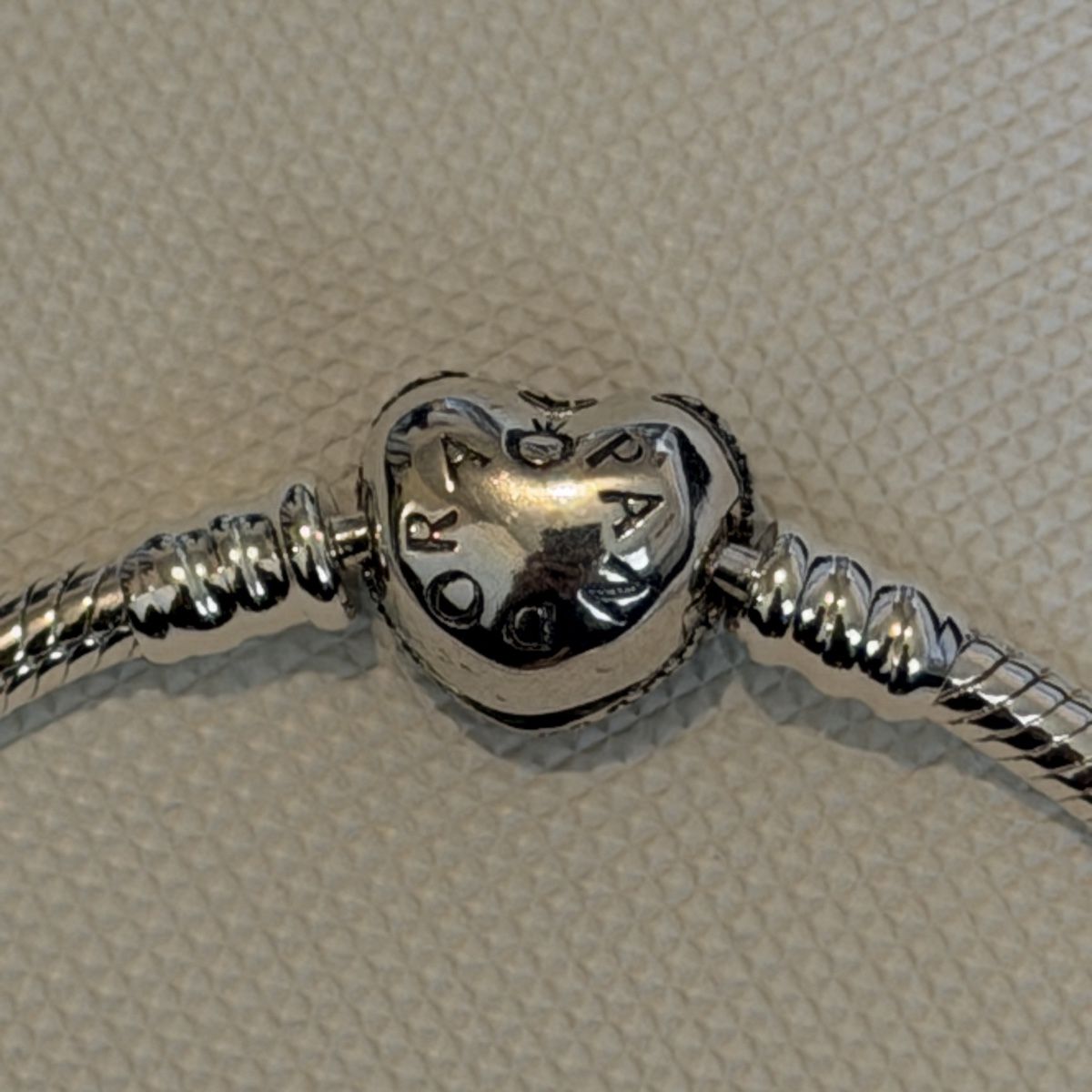 Bracciali & Braccialetti: pandora bracelet – Usato da Figino venduto da 1024sells 2