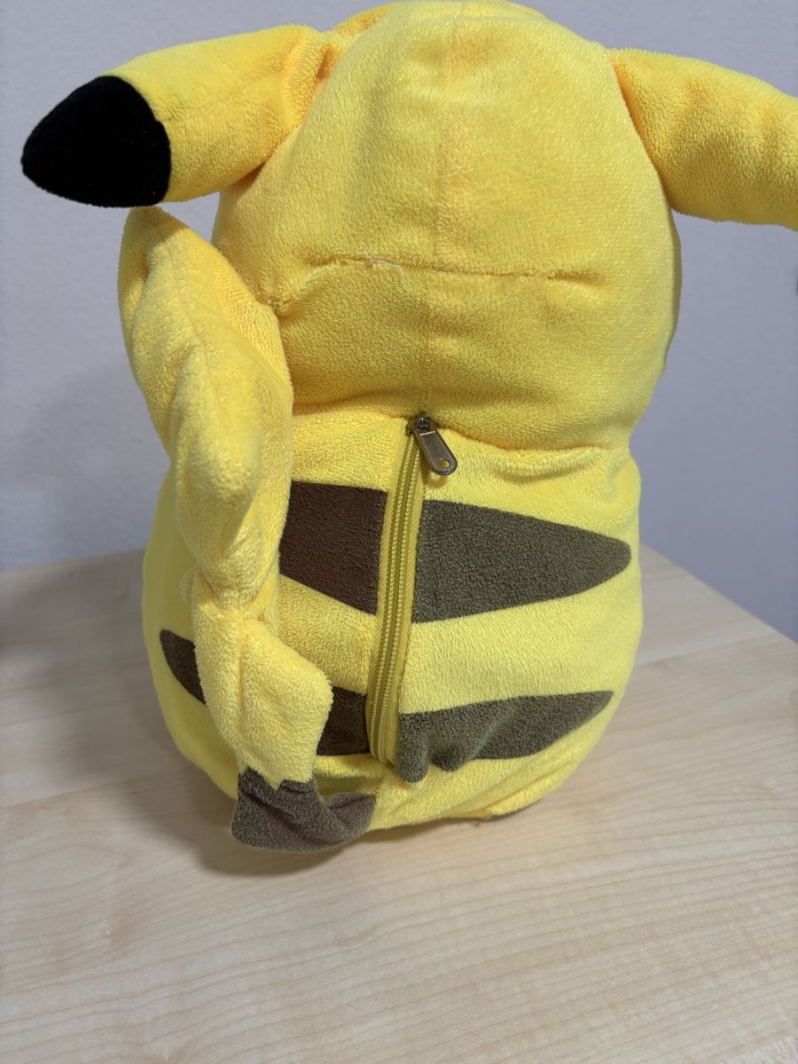 Pokémon Kindertaschen: Pikachu Kinder Rucksack – Gebraucht aus Zollikerberg von vinoy 3