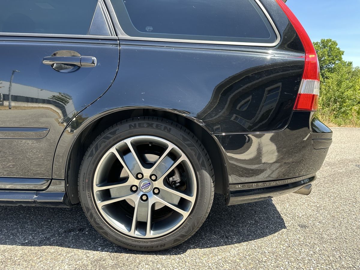 Volvo Automobili: Volvo V50 T5 - Stockholm – Usato da Sissach venduto da MaPug 4