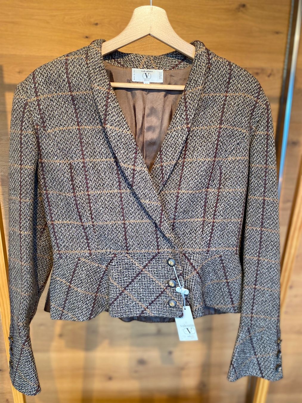 Valentino Giacche: Vintage Blazer Valentino – Nuovo e nell'imballaggio originale da Eggersriet venduto da VintageCouture86
