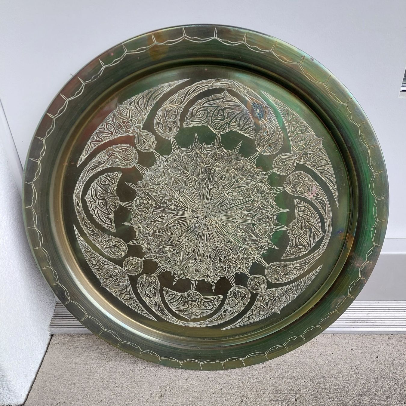Servierplatten: Altes grosses orientalisches Tablett. Handmade. – Gebraucht aus Subingen von K7passt_immer