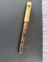 Handgefertigte Holzflöte / Hirtenflöte (23 cm)