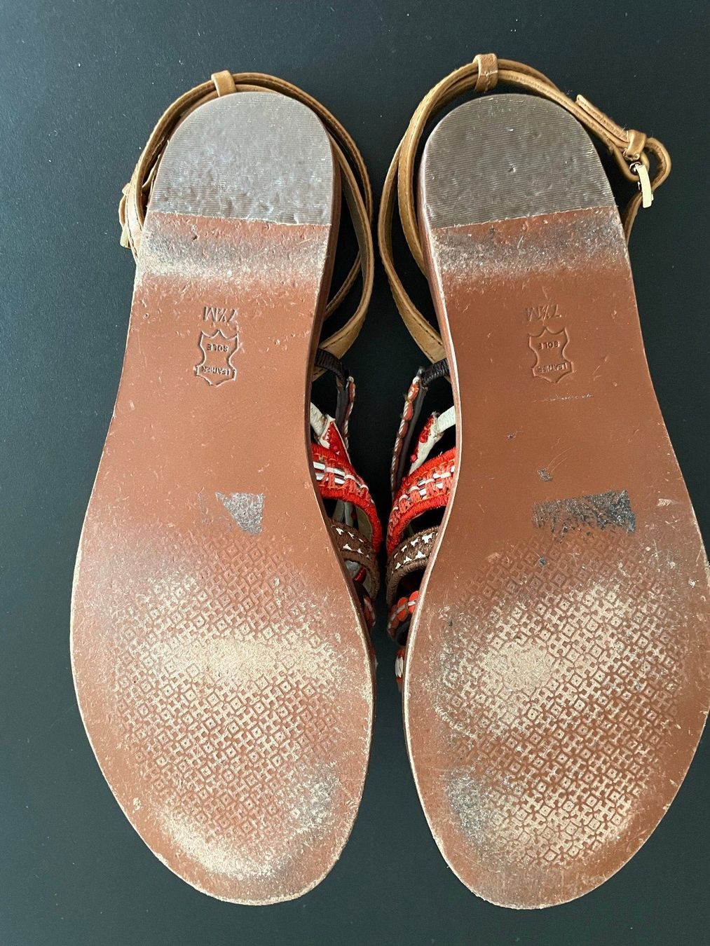 Tory Burch Chaussures femmes: Römersandalen Tory Burch – D'occasion à Oftringen par Noemi04 3
