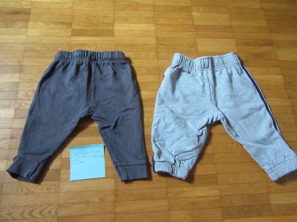 Pantalons: 2 pentalons longs taille 86 – D'occasion à Gland par bug_s7rw 1