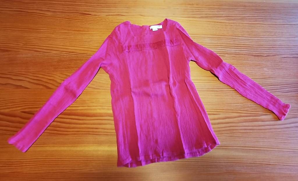 Camicette, T-shirt & Top: Rote Bluse 140 – Usato da Grünenmatt venduto da ras_7ksp