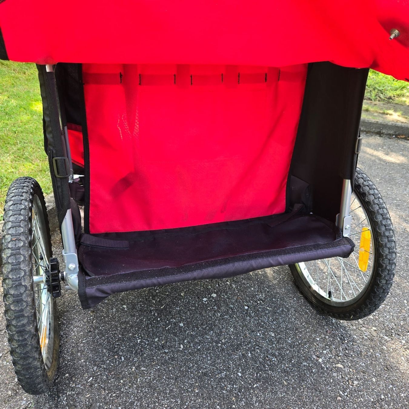 Rimorchi: Kinderfahrradanhänger rot – Usato da Rheinsulz venduto da Dred 5