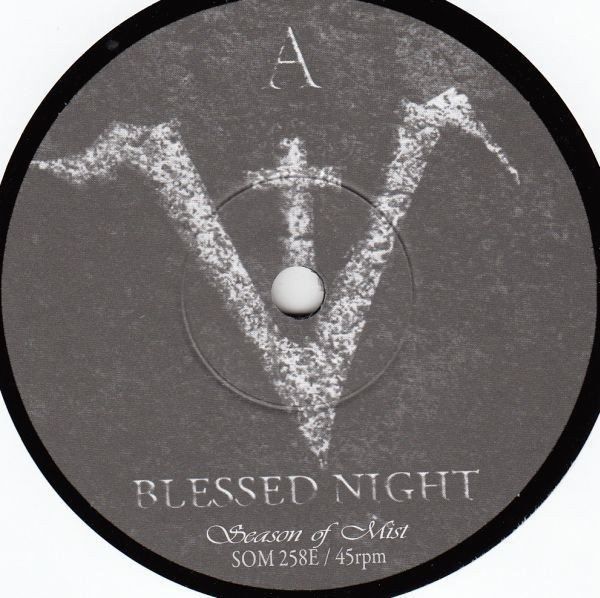 Dischi in vinile: Saint Vitus - Blessed Night (7 " Vinyl) – Nuovo e nell'imballaggio originale da Zofingen venduto da noise123 2
