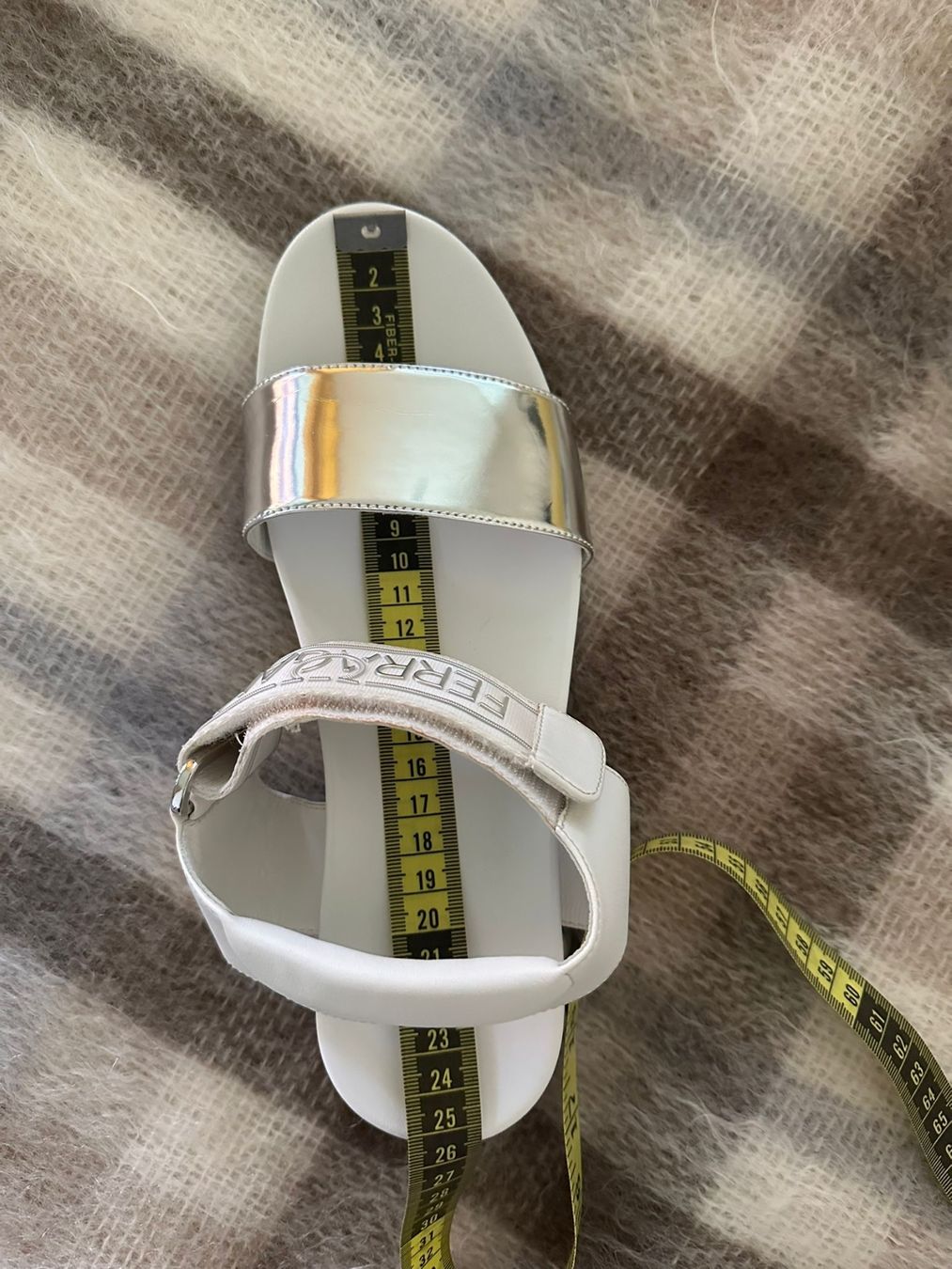 Salvatore Ferragamo Scarpe da donna: Salvatore Ferragamo Sandalen – Nuovo e nell'imballaggio originale da Binningen venduto da Yuliya15 5
