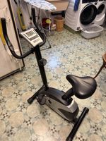 Heimtrainer Fitnessvelo schwarz grau gebrauchter Zustand