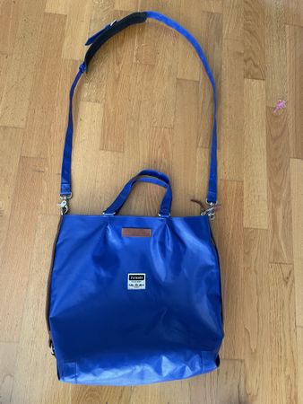 Hand-Umarme Tasche von 7clouds