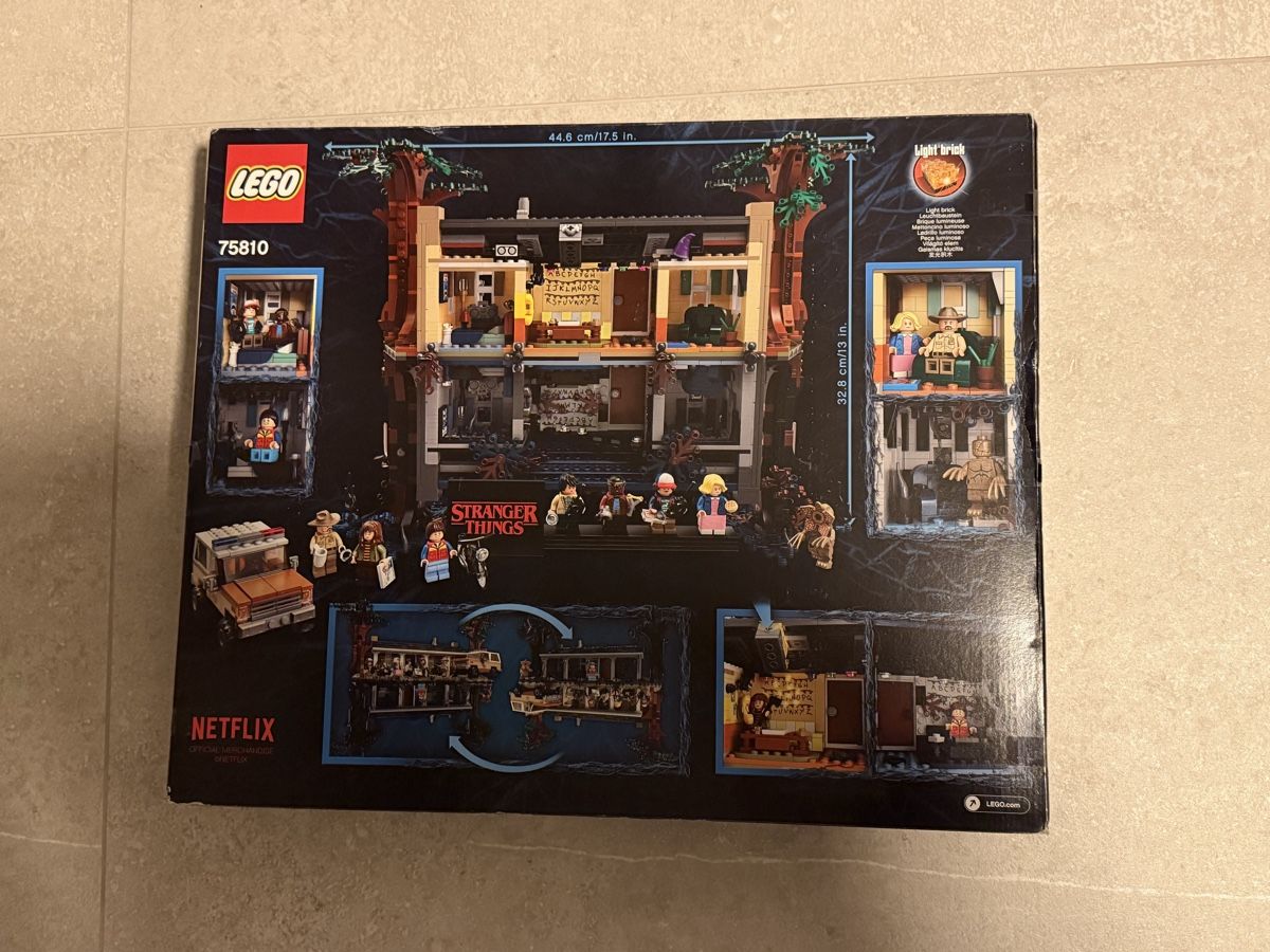 Lego Statuette: LEGO Stranger Things - The Upside Down 75810, Neu! – Nuovo e nell'imballaggio originale da Zwingen venduto da A.L_Shop 1