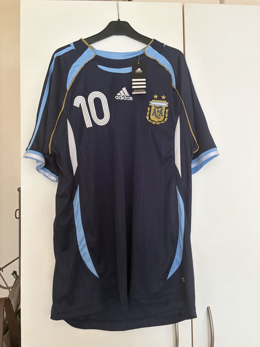 Adidas Canottiere & Pantaloni: Trikot Argentinien Riquelme – Nuovo (secondo la descrizione) da Basel venduto da Brunner.T